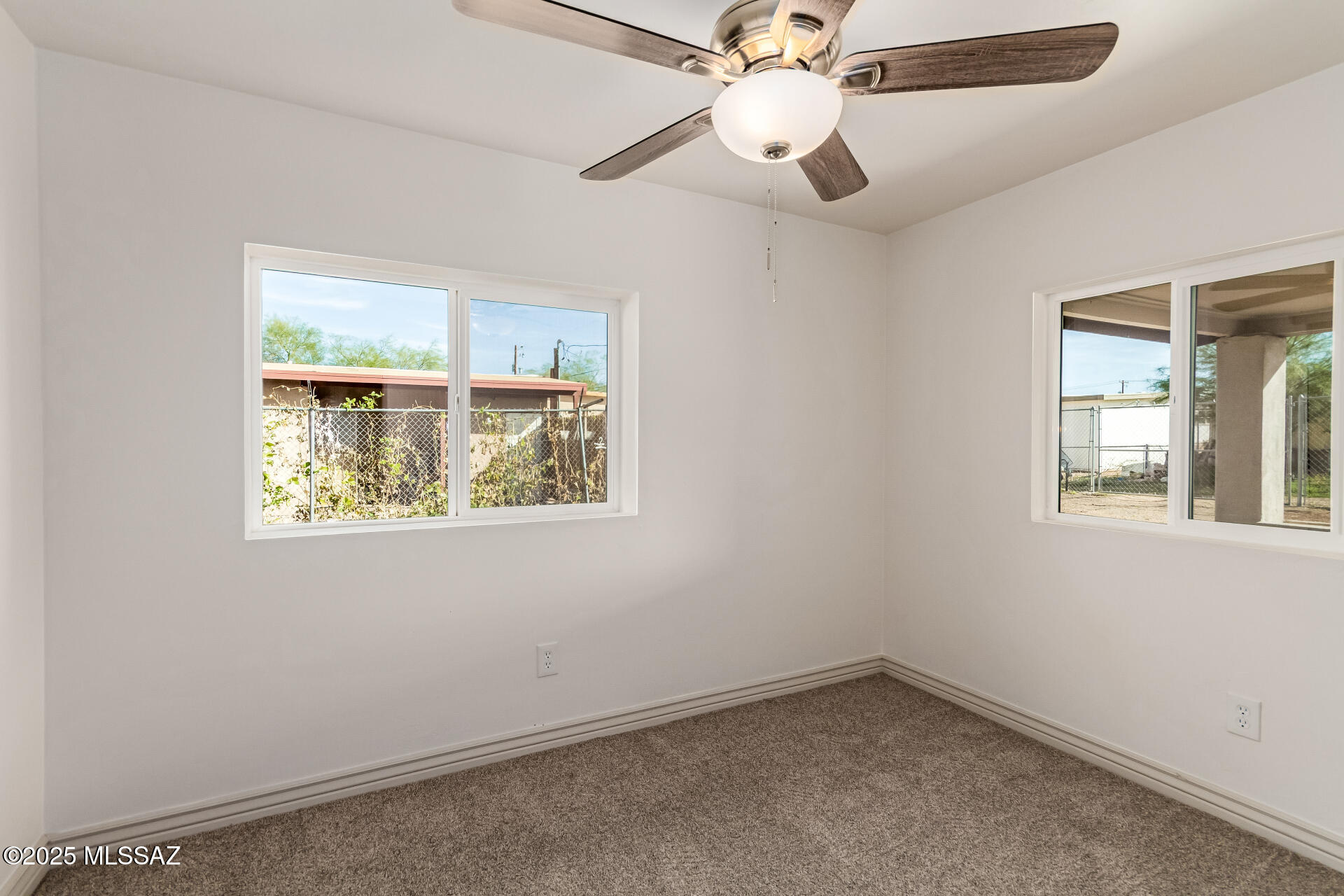 2731 West Mossman Road Tucson, AZ 85746 - Photo 17 of 30 Gallery Image 17