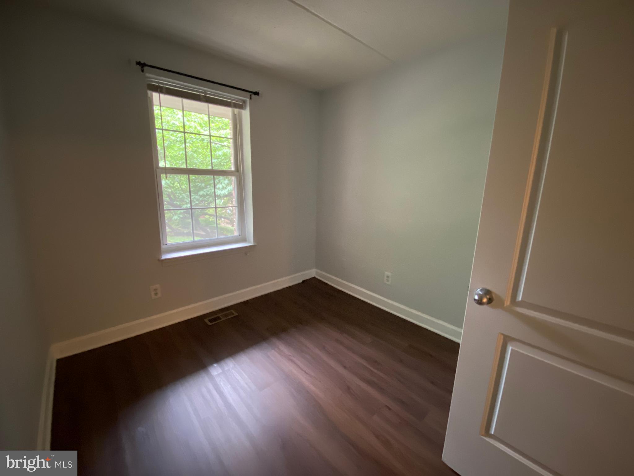 3815 Chesterwood Drive Silver Spring, MD 20906 - Photo 15 of 19