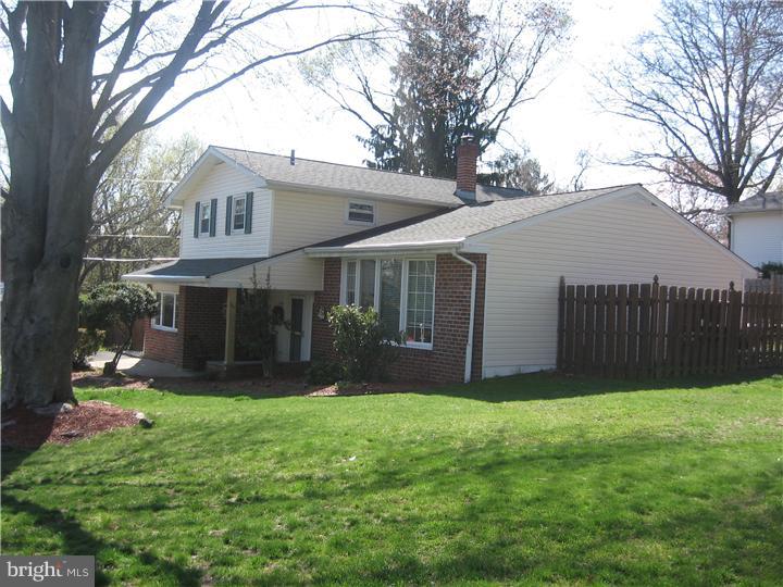 116 Greycourt Road Philadelphia, PA 19115 - Photo 2 of 18 Exterior Side