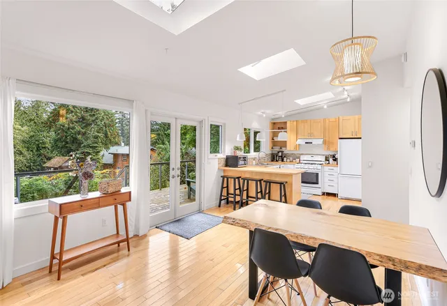 $434,900 | 2920 Cedar Avenue, Lummi Island, WA 98262