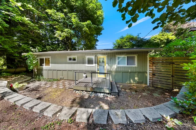 $434,900 | 2920 Cedar Avenue, Lummi Island, WA 98262