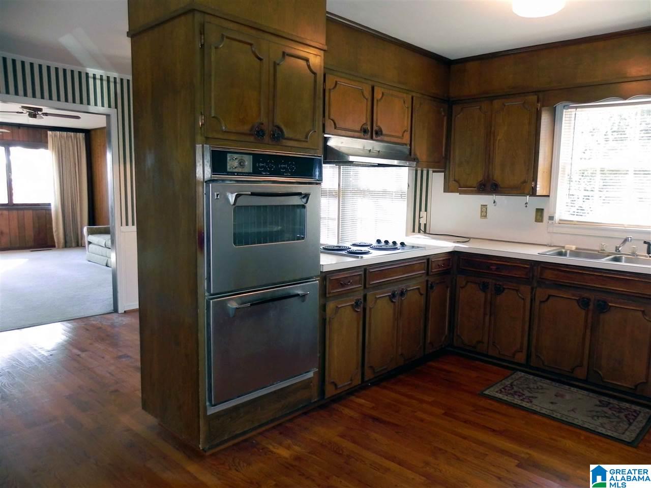 8 Christopher Way Anniston, AL 36207 - Photo 11 of 29