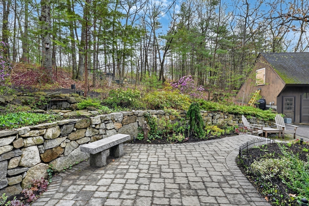 10 Davis Road Tyngsborough, MA 01879 - Photo 33 of 41 Gallery Image 33