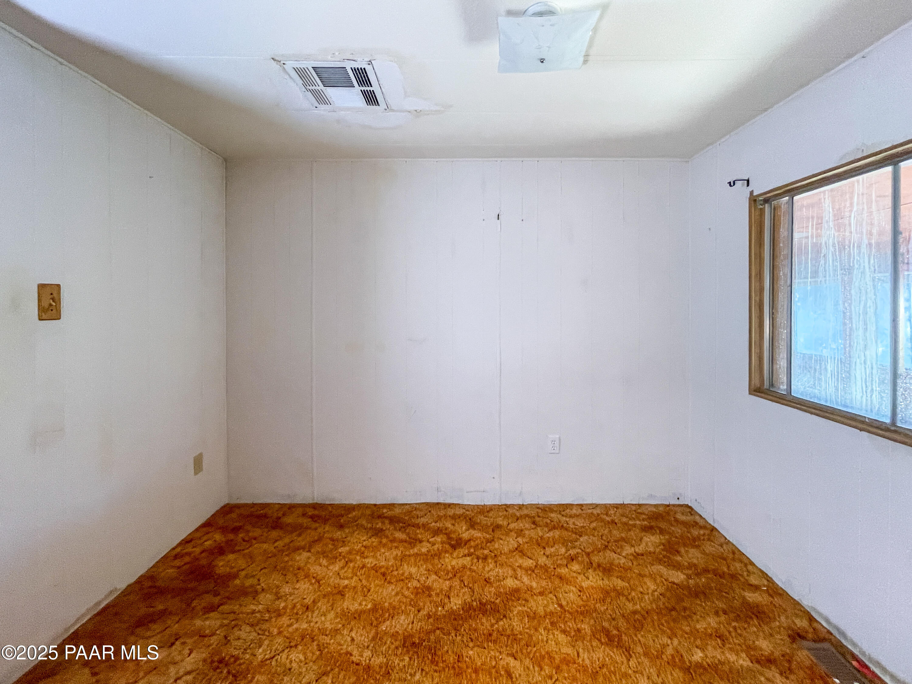 10198 Miami Street Mayer, AZ 86333 - Photo 13 of 29 a view of an empty room