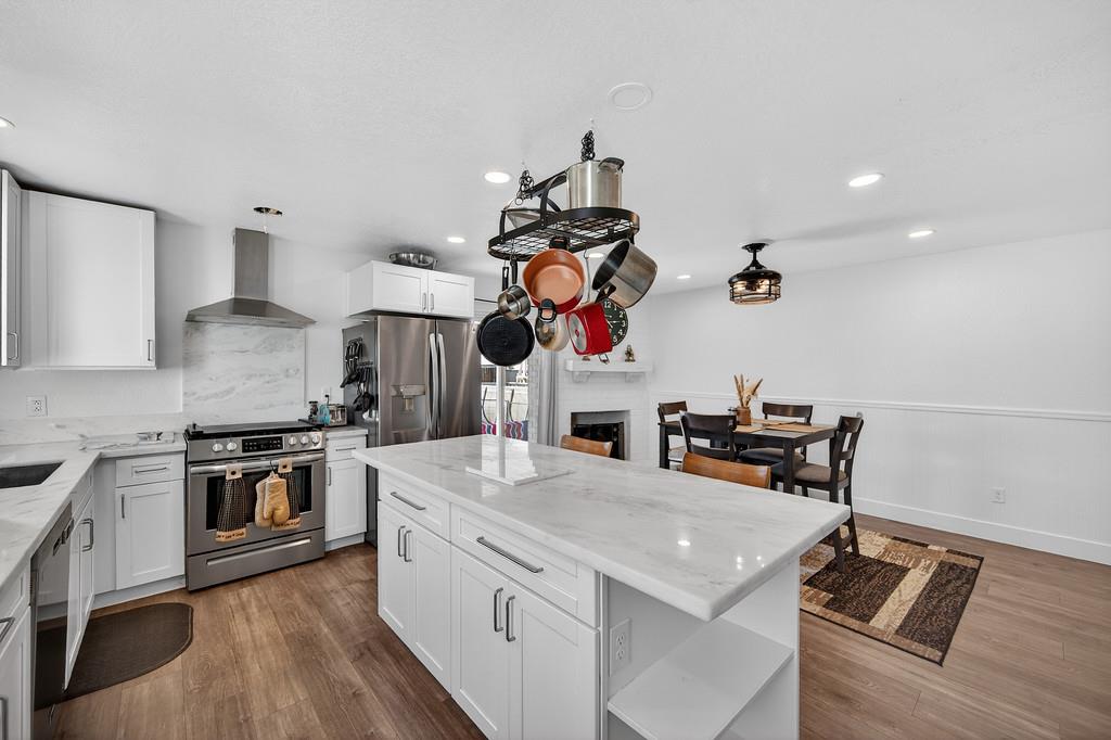 6212 Wildomar Way Carmichael, CA 95608 - Photo 14 of 40