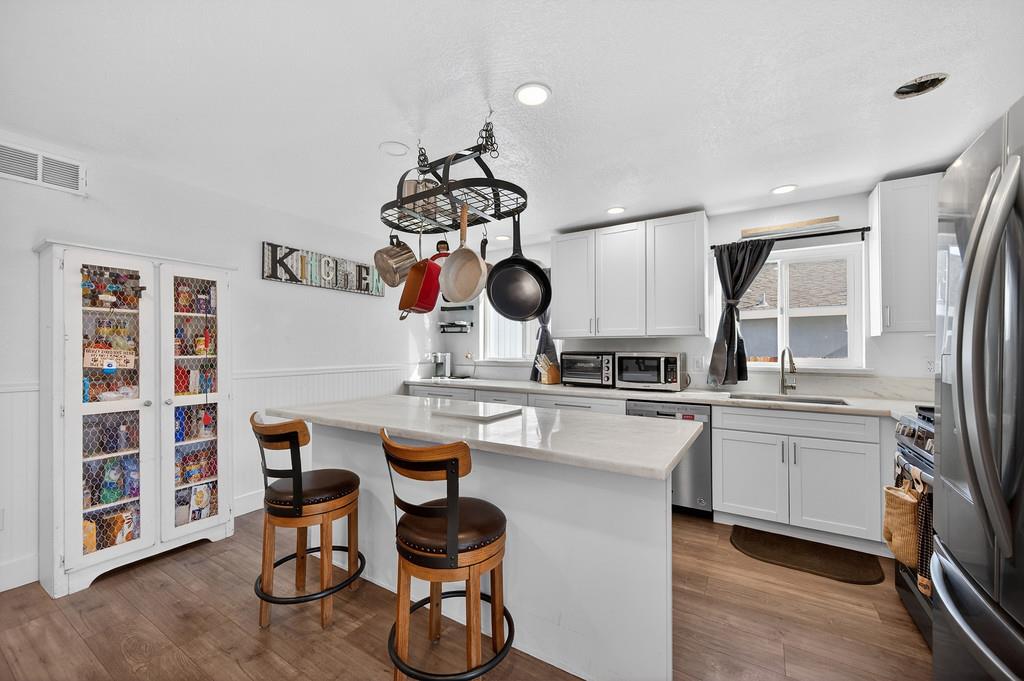 6212 Wildomar Way Carmichael, CA 95608 - Photo 15 of 40