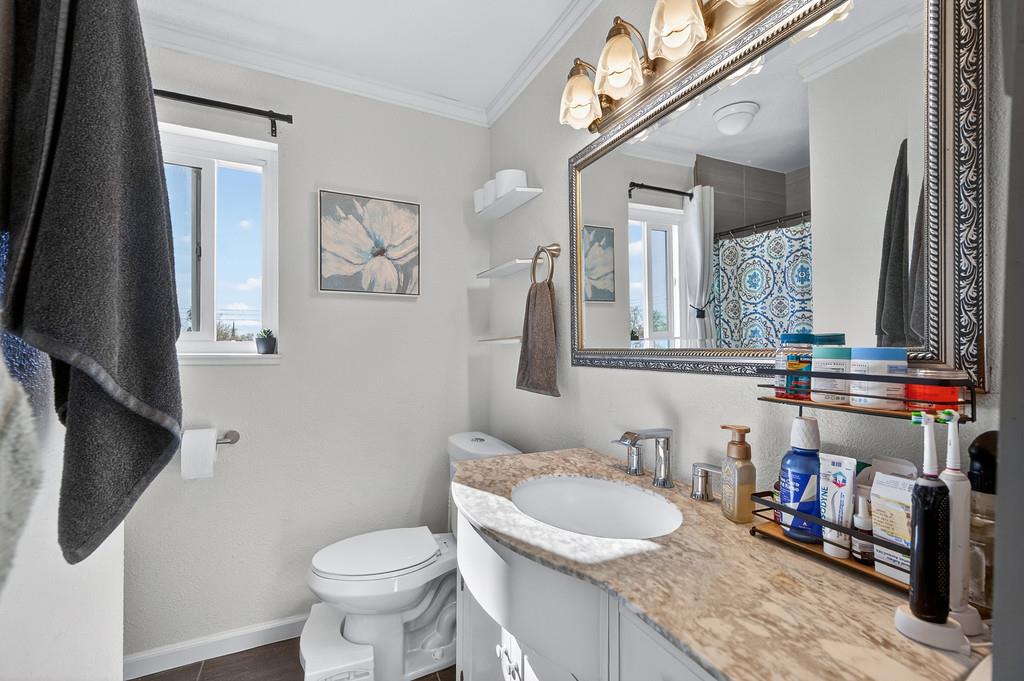 6212 Wildomar Way Carmichael, CA 95608 - Photo 19 of 40