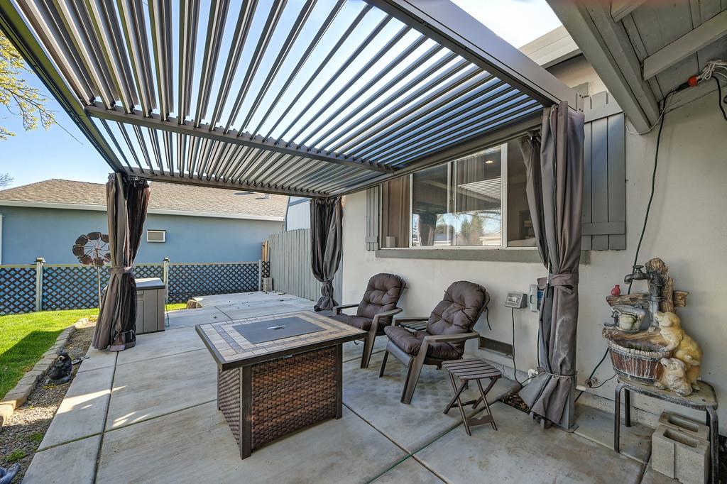 6212 Wildomar Way Carmichael, CA 95608 - Photo 7 of 40