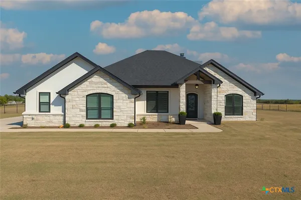 $614,900 | 3800 Bottoms East Road, Troy, TX 76579