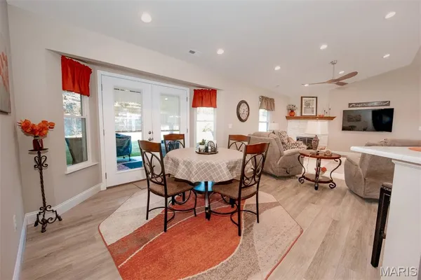 $515,000 | 3275 Echo Lake Drive, Byrnes Mill, MO 63025