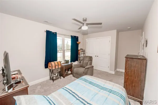 $515,000 | 3275 Echo Lake Drive, Byrnes Mill, MO 63025