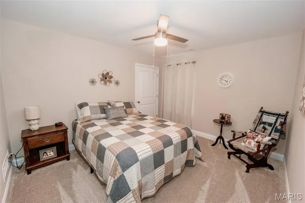 $515,000 | 3275 Echo Lake Drive, Byrnes Mill, MO 63025