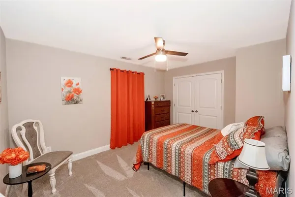 $515,000 | 3275 Echo Lake Drive, Byrnes Mill, MO 63025