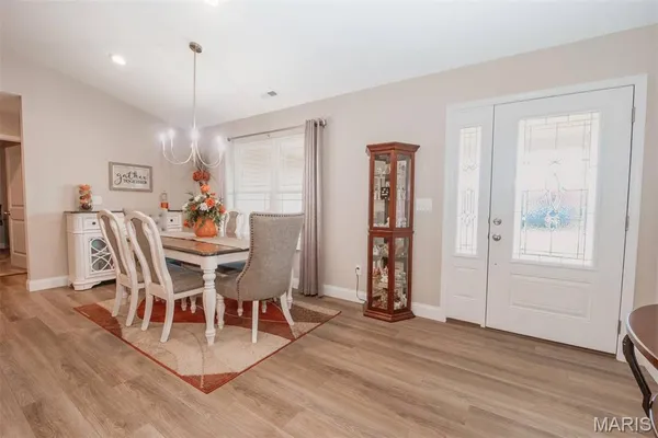 $515,000 | 3275 Echo Lake Drive, Byrnes Mill, MO 63025