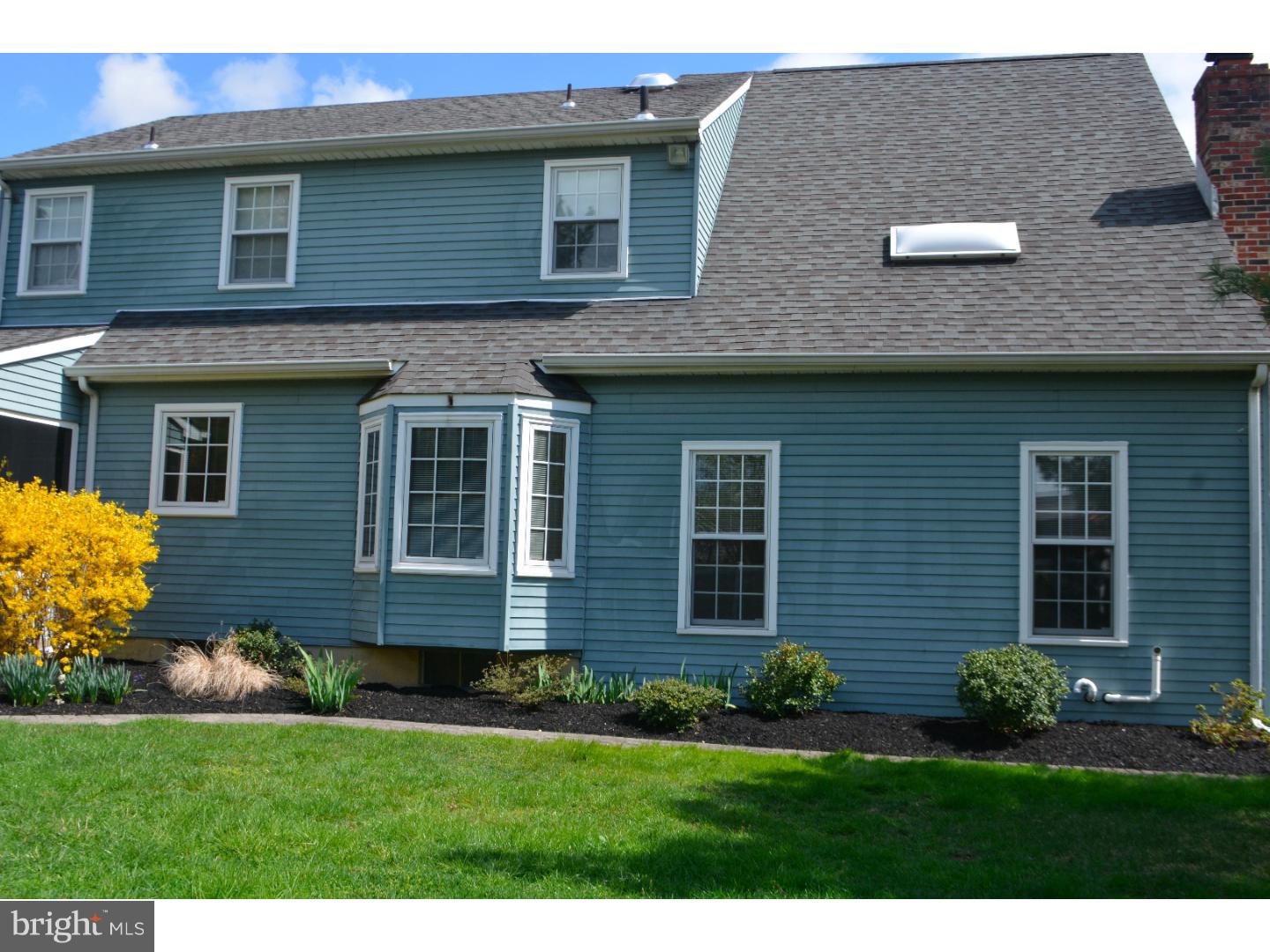 115 Redstone Ridge Woodbury, NJ 08096 - Photo 19 of 20 Exterior Back