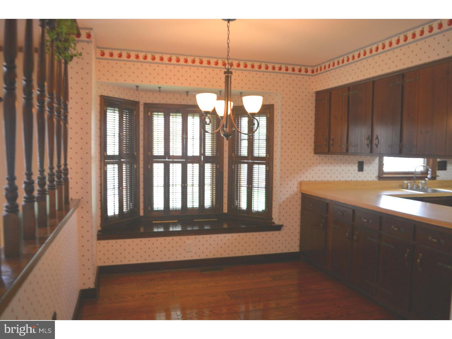 115 Redstone Ridge Woodbury, NJ 08096 - Photo 8 of 20 Kitchen