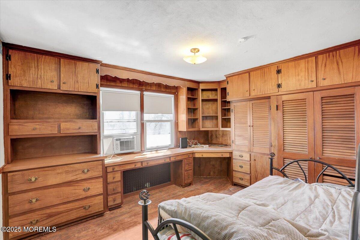 100 Monmouth Road Freehold, NJ 07728 - Photo 14 of 27 14-Bedroom