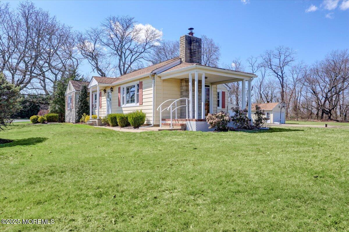 100 Monmouth Road Freehold, NJ 07728 - Photo 21 of 27 21-Porch