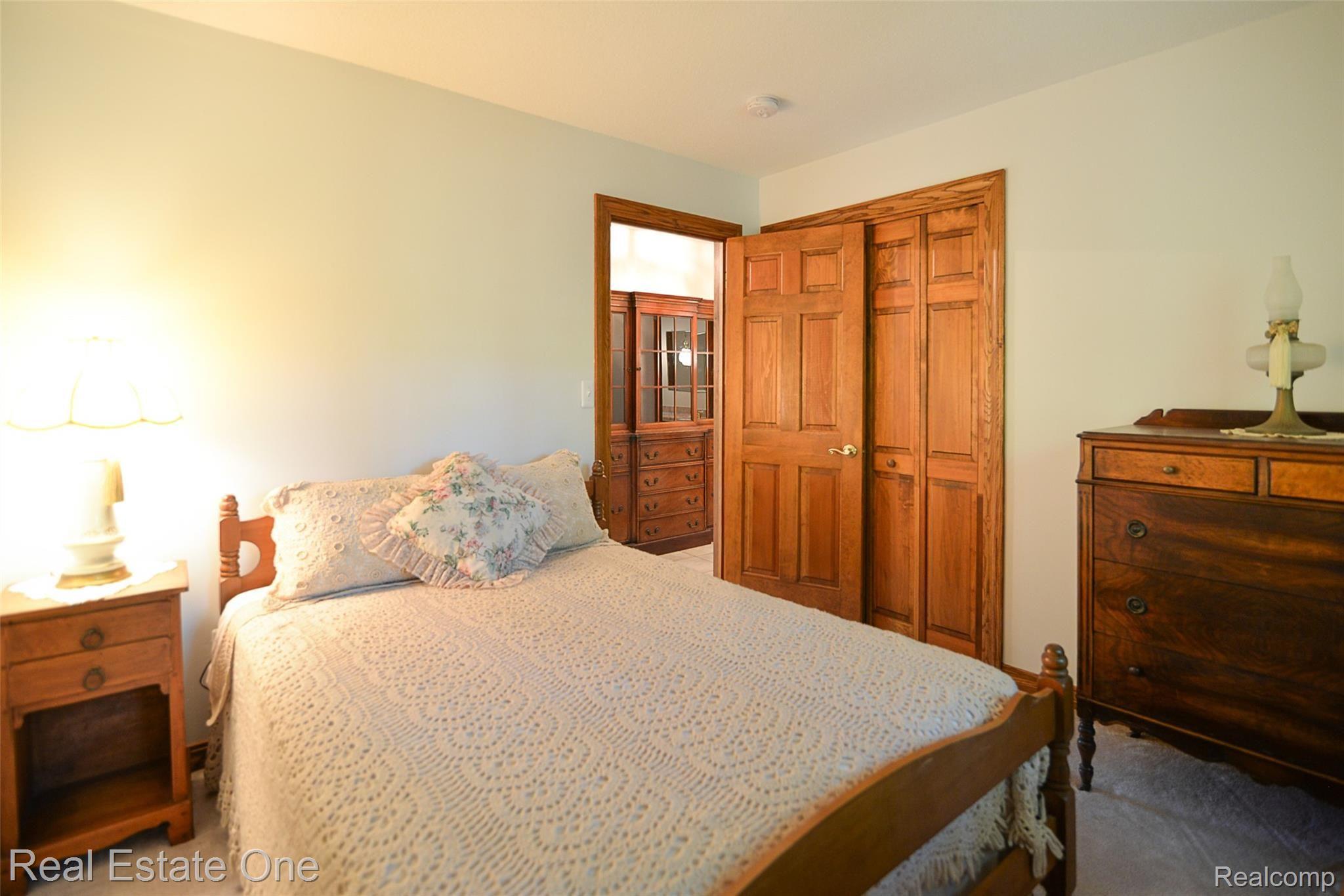 11414 Dunham Road Hartland, MI 48353 - Photo 24 of 49 Bedroom 3
