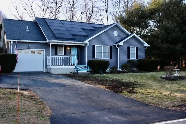 $475,000 | 15 Elizabeth Drive, Unit 15, Northborough, MA 01532