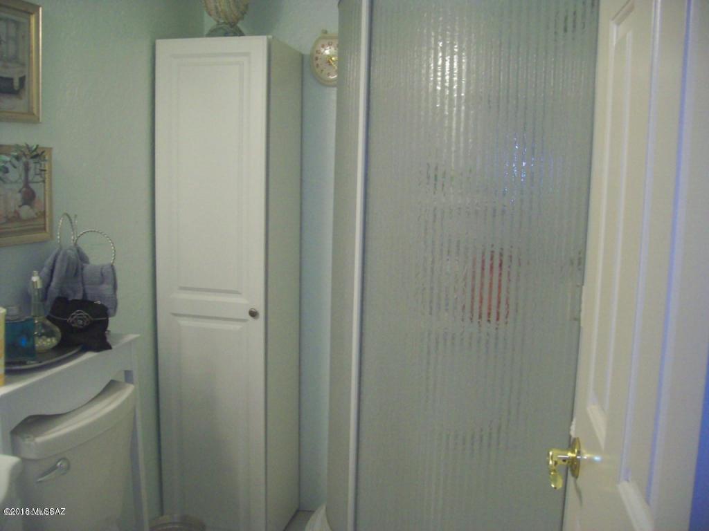 84 Paraiso Court Rio Rico, AZ 85648 - Photo 10 of 18 Gallery Image 10
