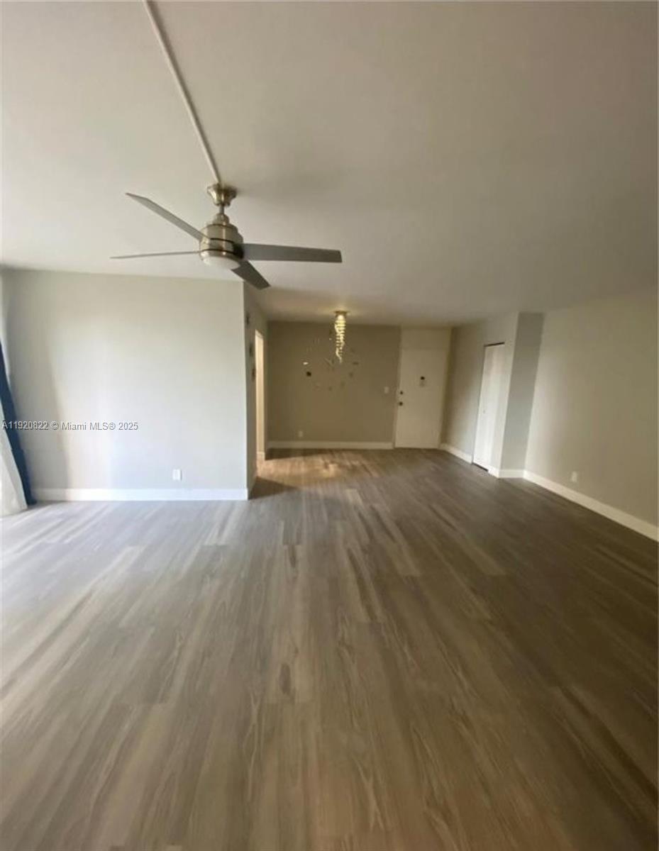 922 Northeast 199th Street, Unit 1D Miami, FL 33179 - Photo 11 of 25