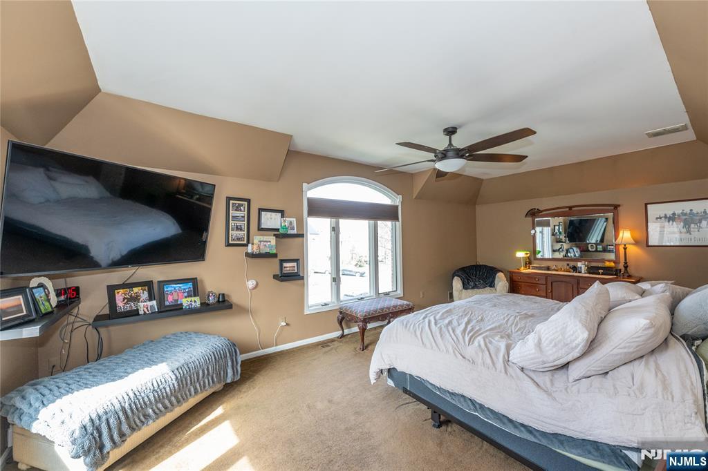 35 Turnberry Road Little Falls, NJ 07424 - Photo 19 of 41