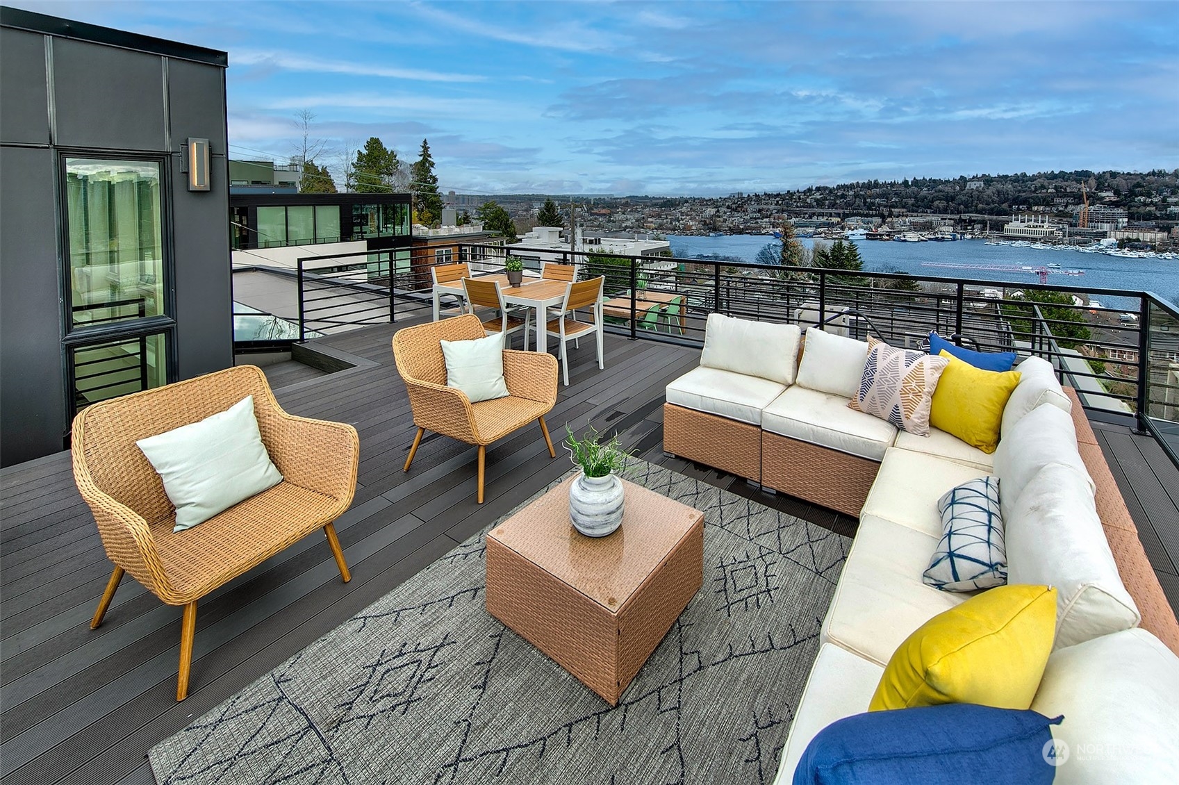 509 Galer Street Seattle, WA 98109 - Photo 17 of 40 a outdoor living room with furniture