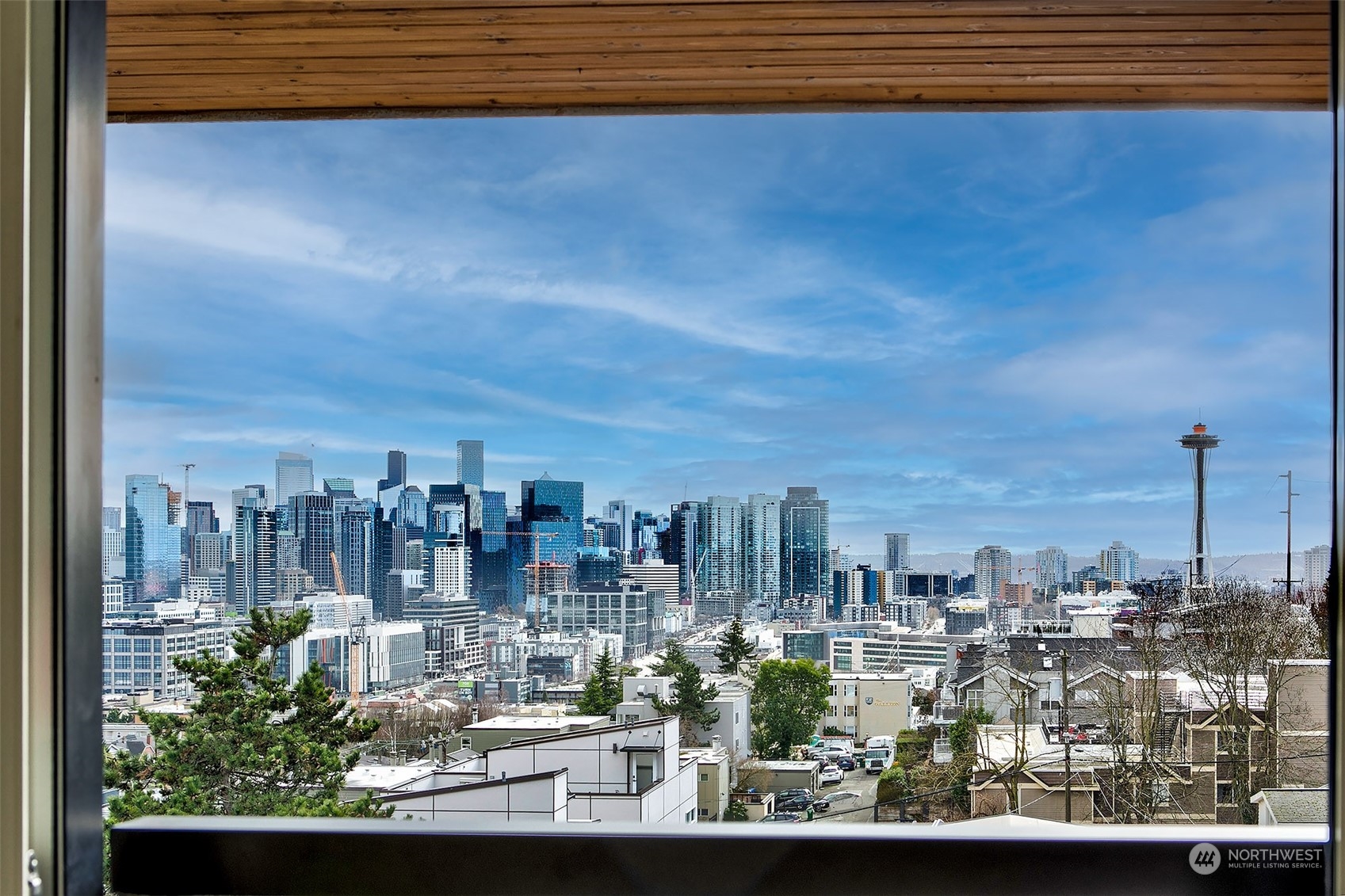 509 Galer Street Seattle, WA 98109 - Photo 29 of 40 a view of a city