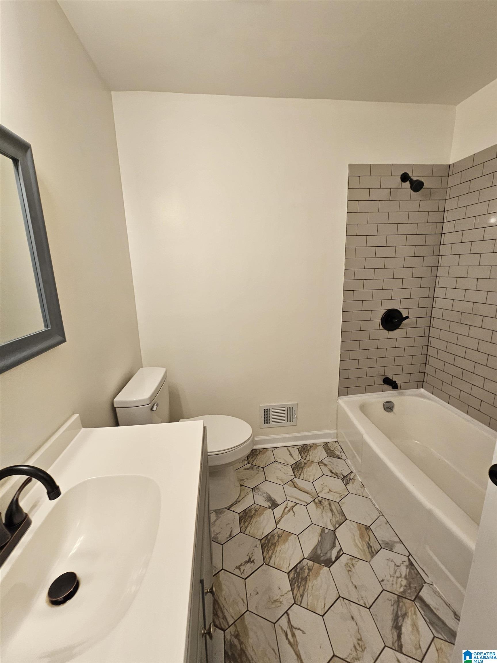1055 10th Street Pleasant Grove, AL 35127 - Photo 8 of 10