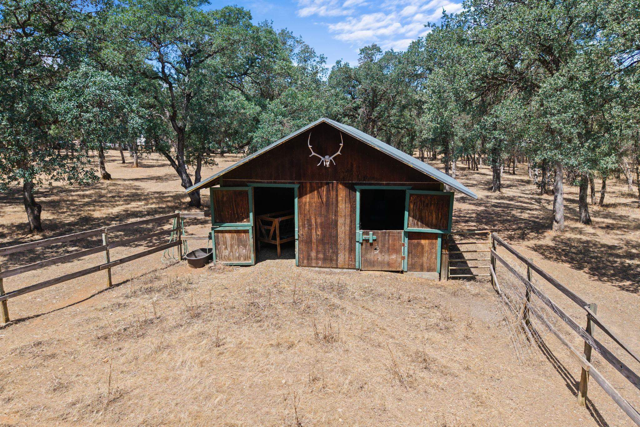 13180 Montecito Road Red Bluff, CA 96080 - Photo 74 of 75