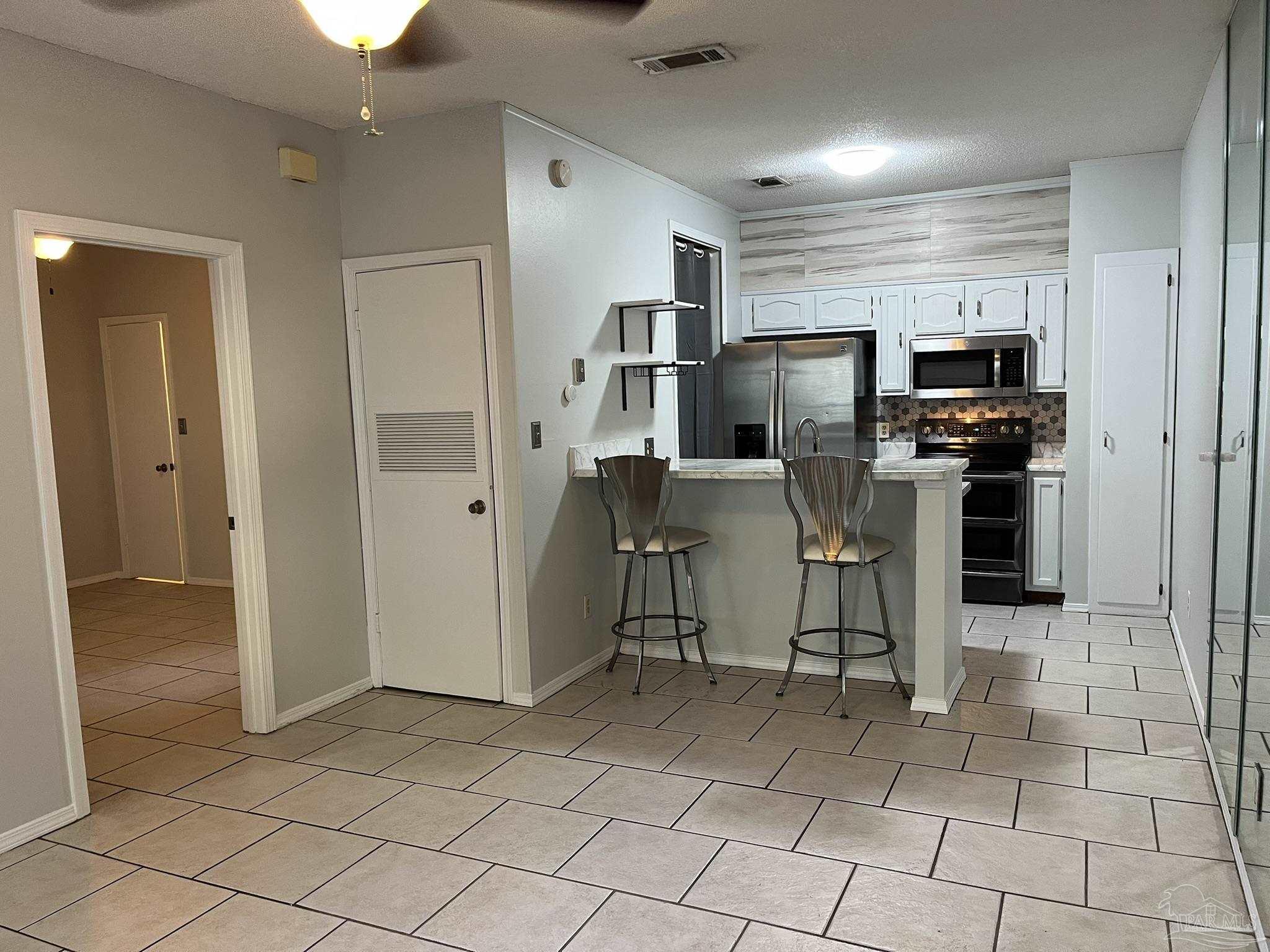 501 East Burgess Road, Unit C2 Pensacola, FL 32504 - Photo 2 of 39