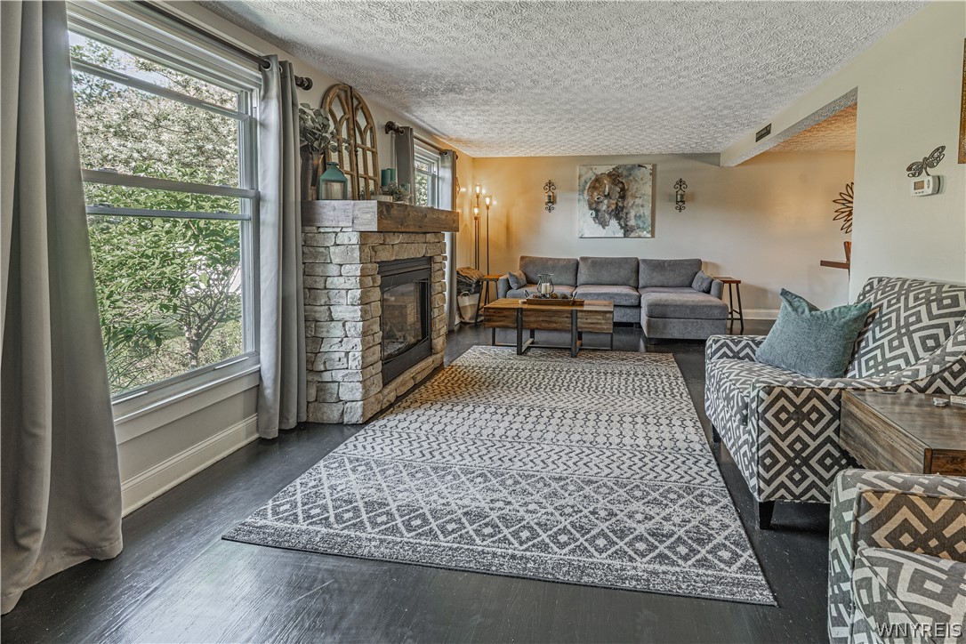 1076 Klein Road Amherst, NY 14221 - Photo 8 of 50