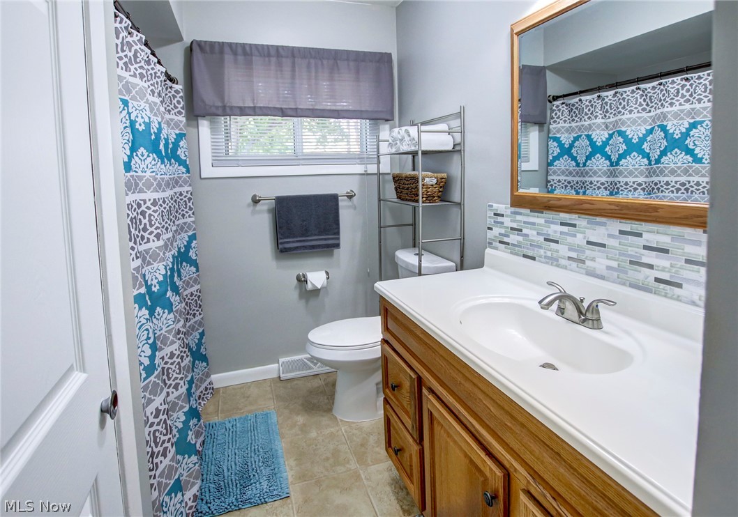 17027 Howe Road Strongsville, OH 44136 - Photo 20 of 35