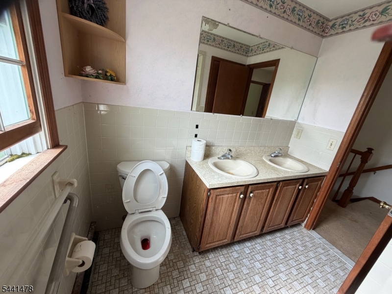 124 Perryville Road Pittstown, NJ 08867 - Photo 35 of 41