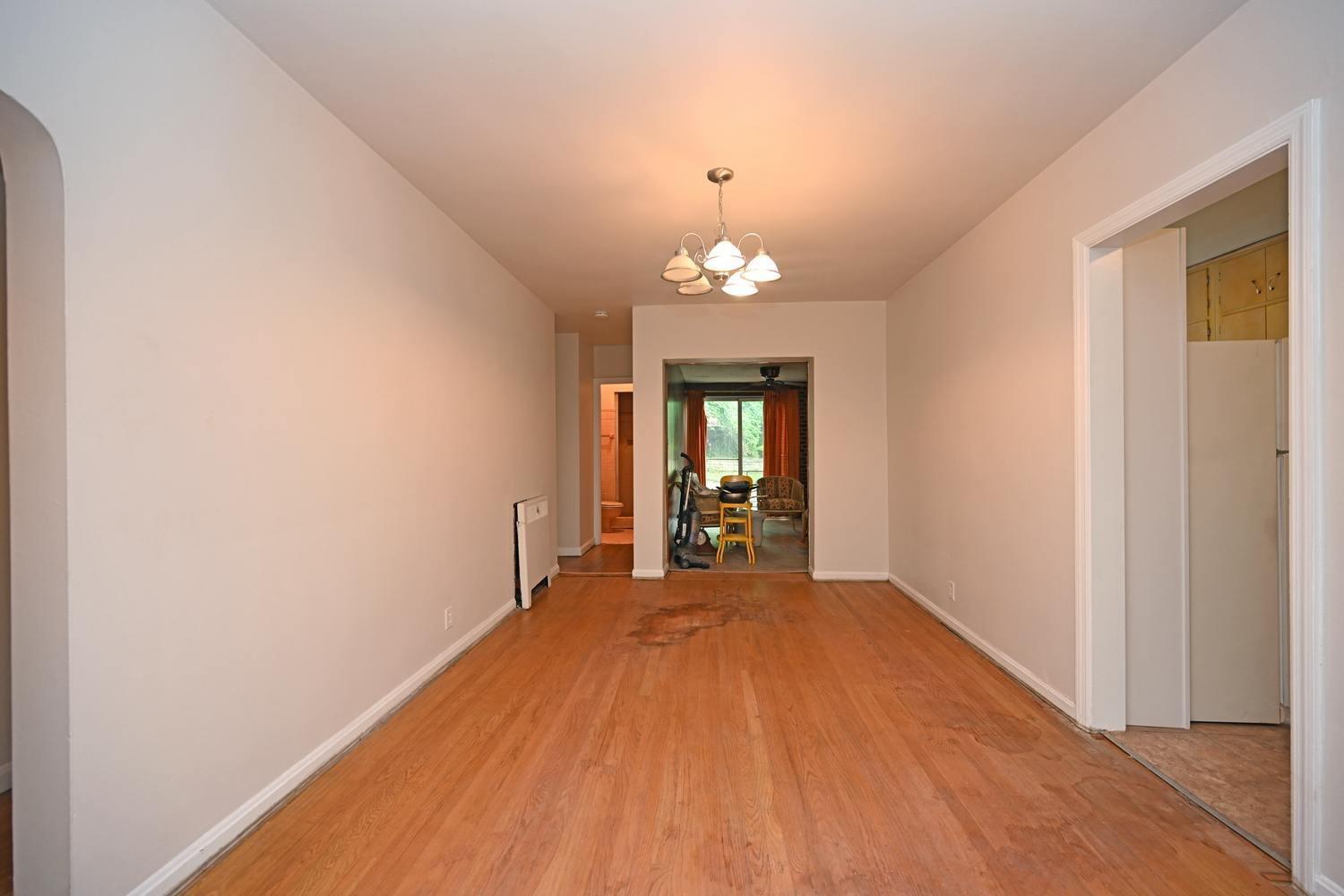 4527 Paddock Road Cincinnati, OH 45229 - Photo 14 of 50