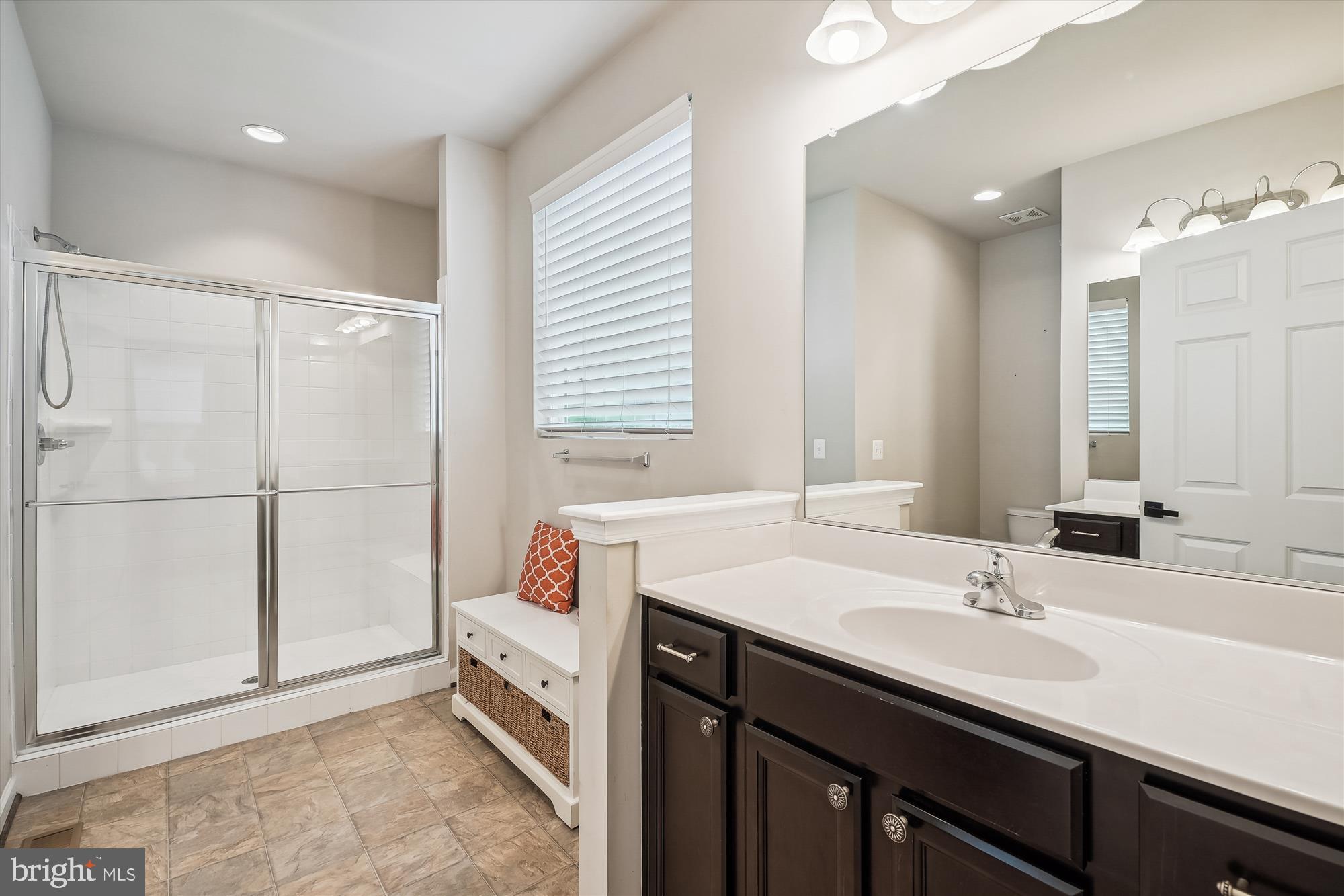 12141 Aster Road Bristow, VA 20136 - Photo 21 of 65 Primary Bath w/ 2 sink vanities