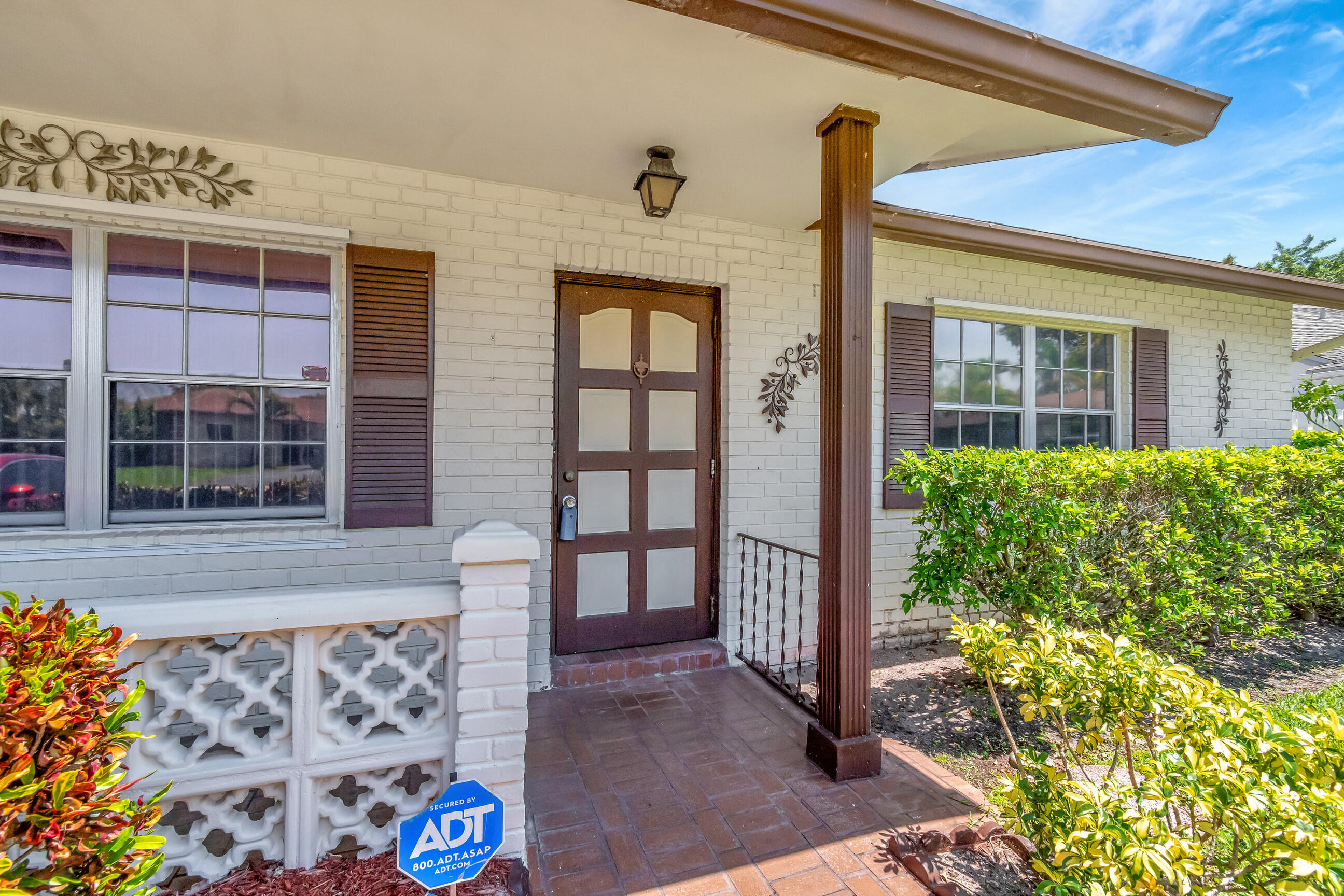 9666 Colorado Court Boca Raton, FL 33434 - Photo 6 of 50 DSC_1005