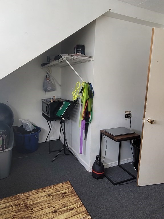 161 John Street Fall River, MA 02721 - Photo 27 of 33