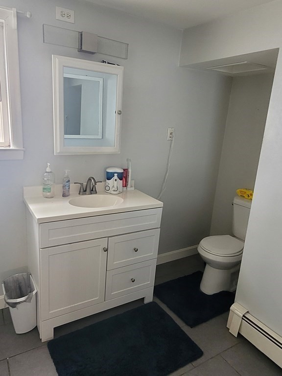 161 John Street Fall River, MA 02721 - Photo 5 of 33