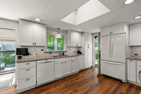$875,000 | 111 Rocky Hill Road, Plymouth, MA 02360