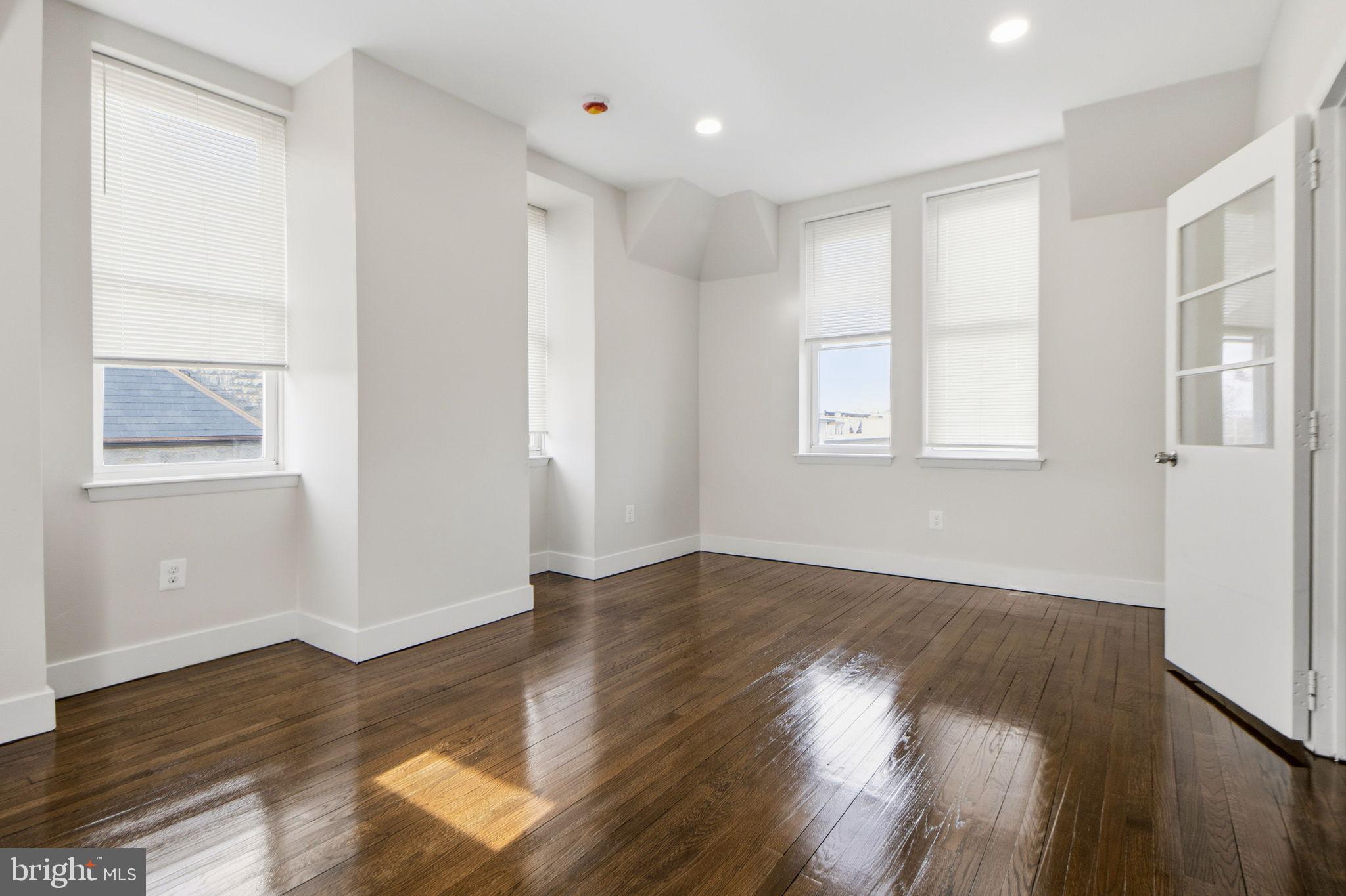 317 East Patapsco Avenue Baltimore, MD 21225 - Photo 28 of 36 Bright and airy space with natural light.