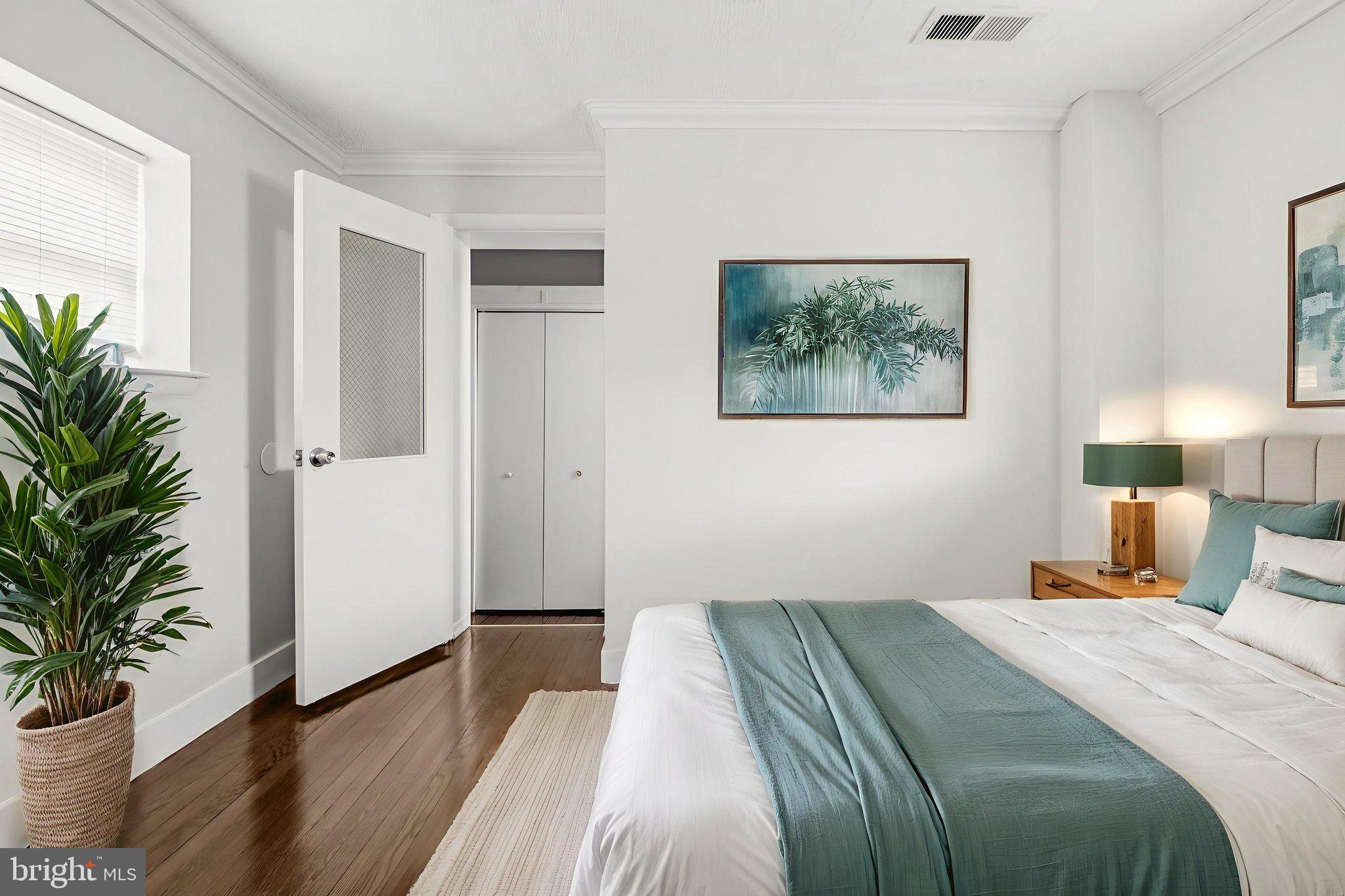 317 East Patapsco Avenue Baltimore, MD 21225 - Photo 31 of 36 Serene bedroom or office, virtually staged