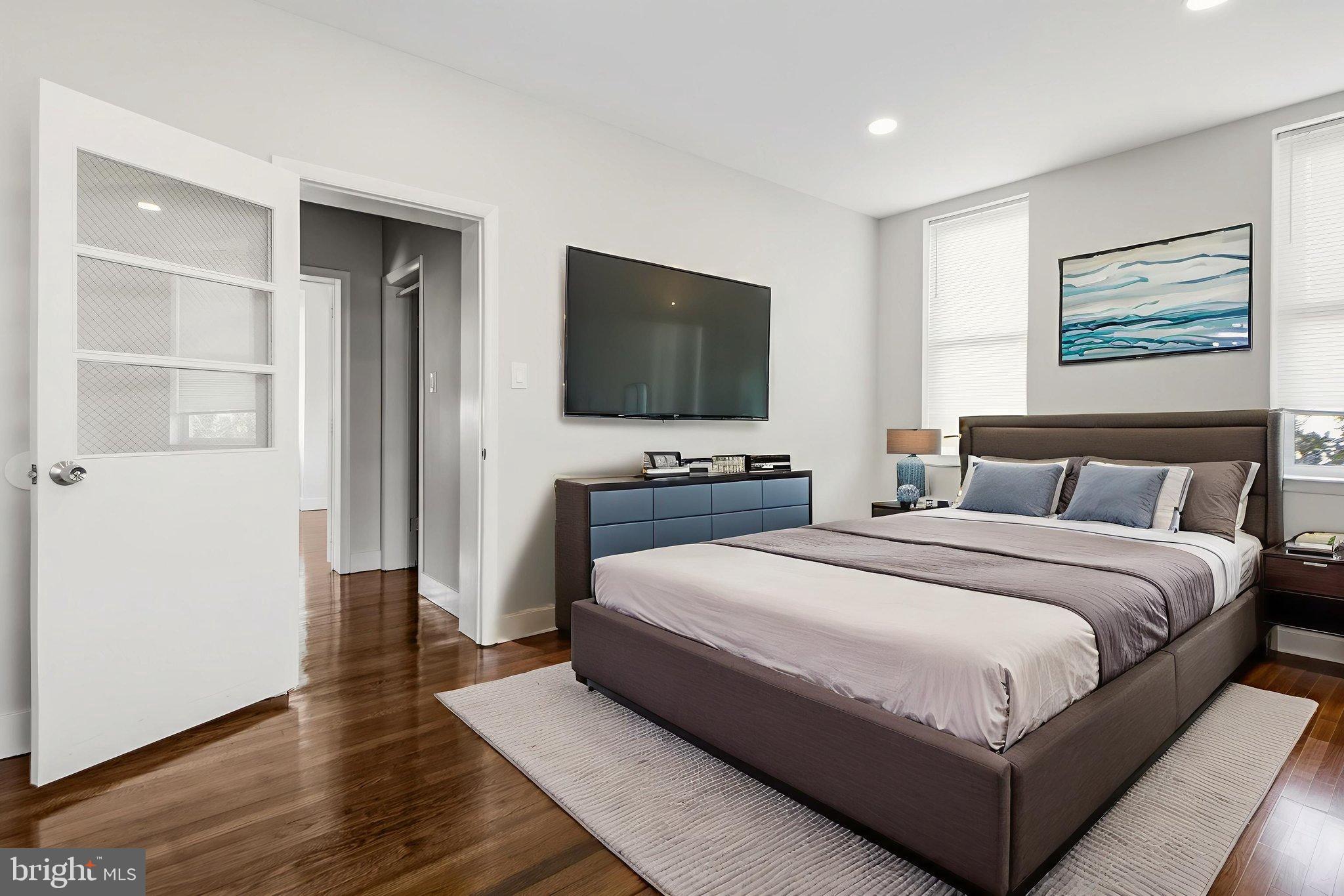 317 East Patapsco Avenue Baltimore, MD 21225 - Photo 33 of 36 Modern bedroom or office, virtually staged.