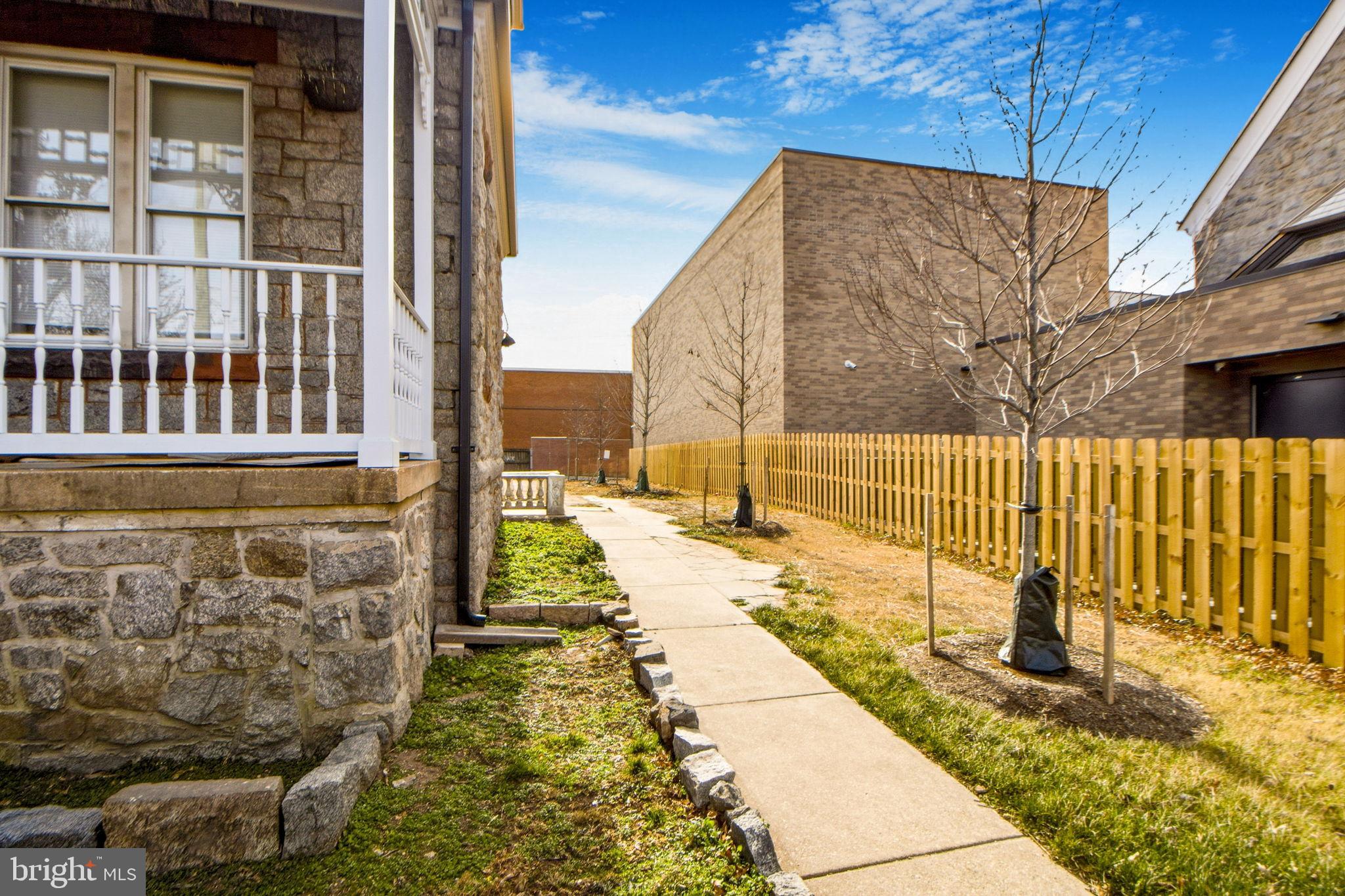 317 East Patapsco Avenue Baltimore, MD 21225 - Photo 6 of 36