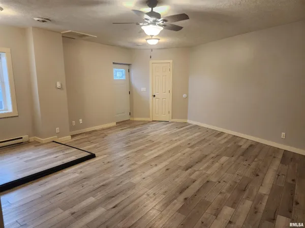 $89,900 | 304 Southwest Arch Street, Atlanta, IL 61723