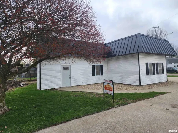 $89,900 | 304 Southwest Arch Street, Atlanta, IL 61723