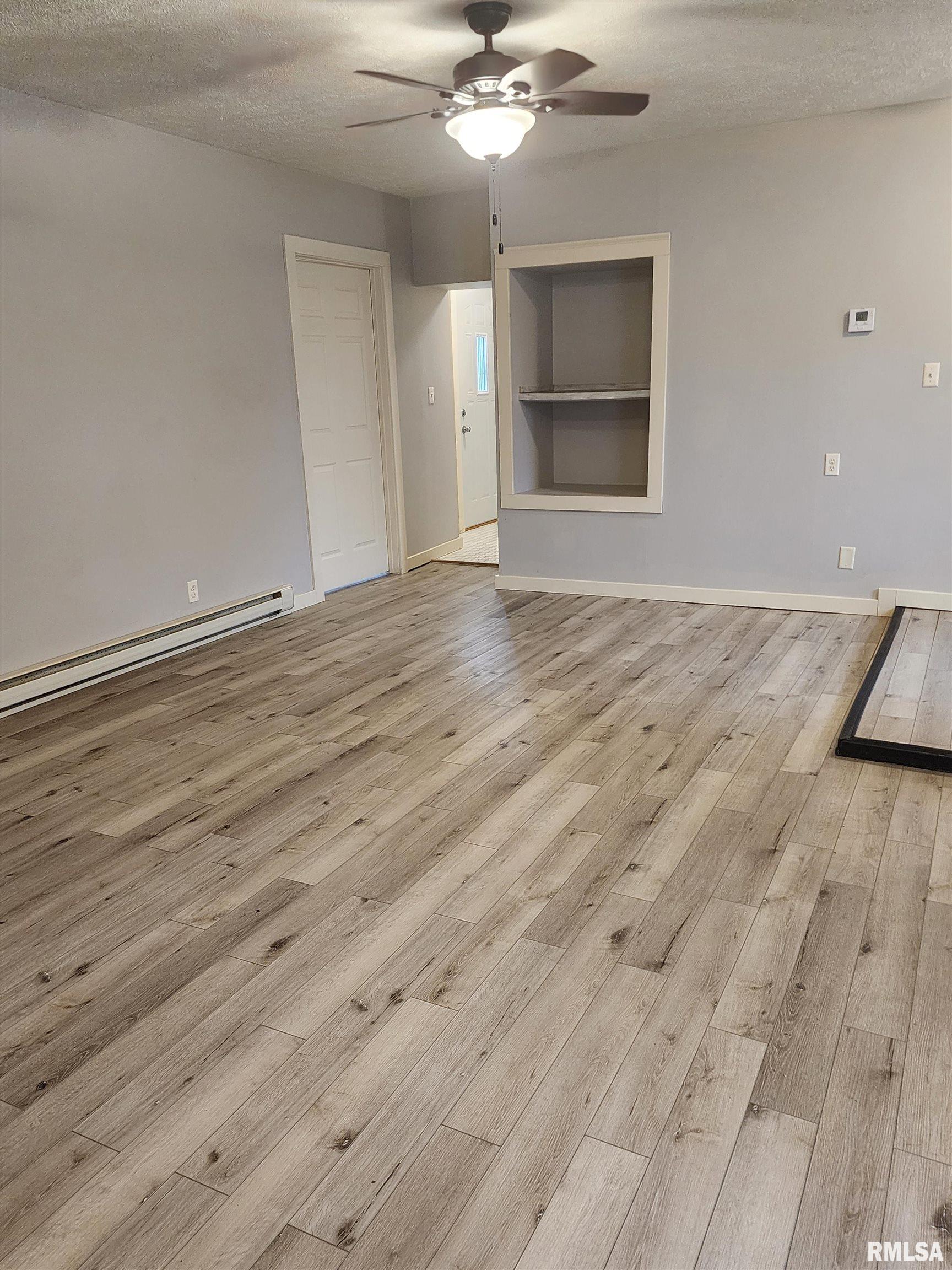 304 Southwest Arch Street Atlanta, IL 61723 - Photo 10 of 23