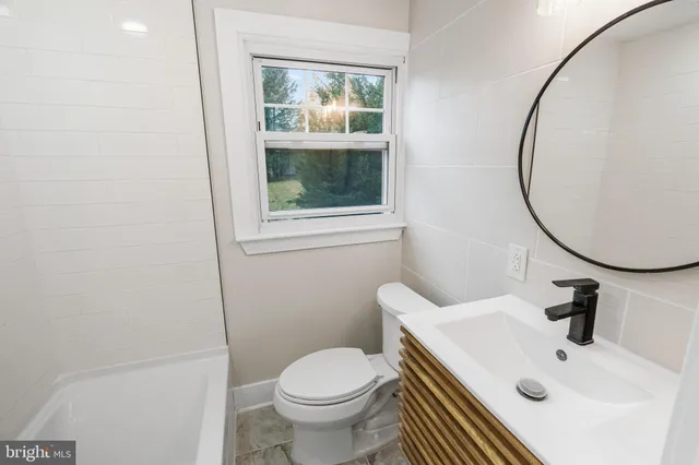 $349,900 | 817 Beech Street, Reading, PA 19605