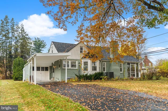 $349,900 | 817 Beech Street, Reading, PA 19605